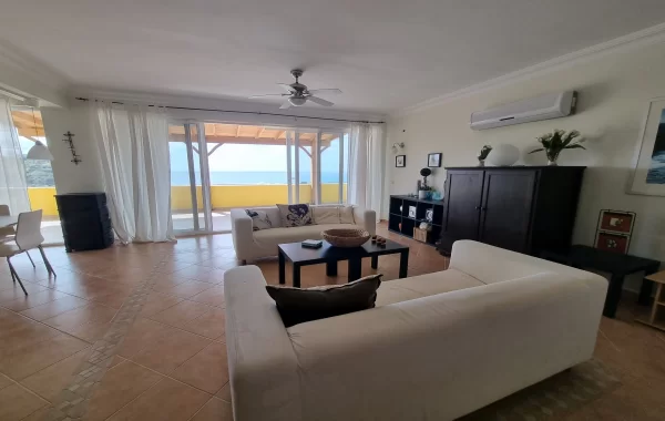 A Remarkable Fully Furnished Villa in Alanya. Great Location with Walking Distance to sea in Alanya
