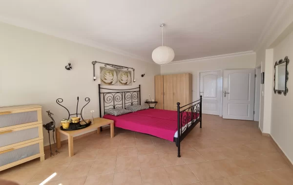 A Remarkable Fully Furnished Villa in Alanya. Great Location with Walking Distance to sea in Alanya