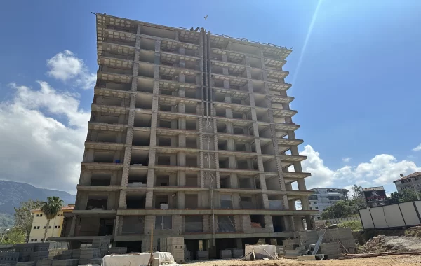Ruhige Wohnungen zum Verkauf mit luxuriösem Design und Ausstattung in Mahmutlar, Alanya