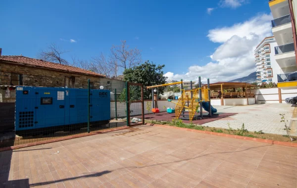 Familienfreundlicher Komplex mit schlüsselfertigen Wohnungen in Alanya Mahmutlar in Strandnähe