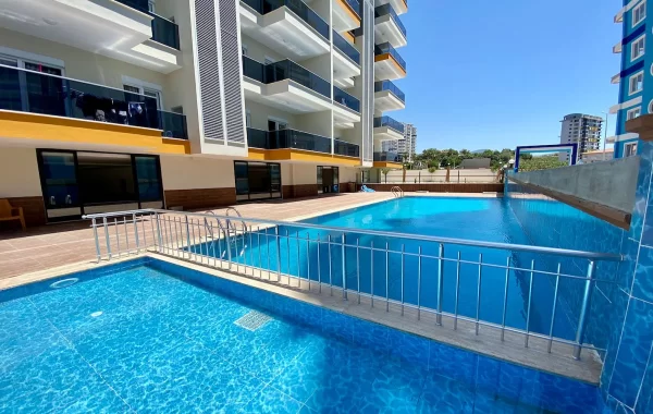 Familienfreundlicher Komplex mit schlüsselfertigen Wohnungen in Alanya Mahmutlar in Strandnähe