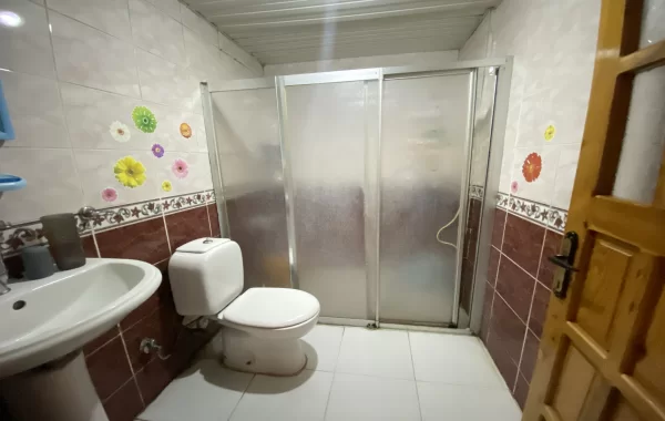 Einzugsfertige Wohnung im Stadtteil Oba