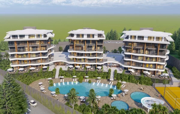 Vackert projekt i lyxhotellstil under uppbyggnad omgivet av natur