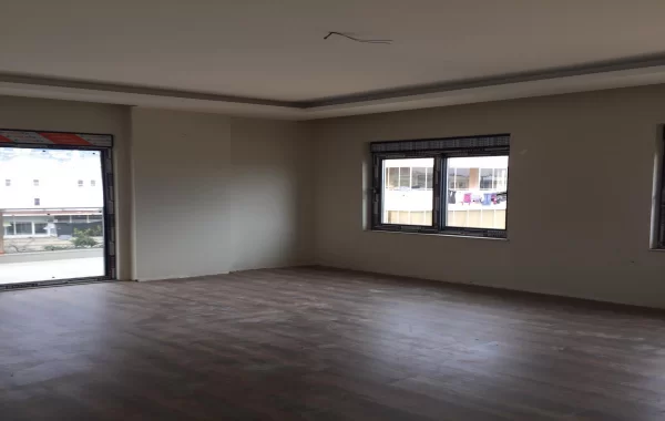 Anmutiger Komplex zum Verkauf in Oba, berühmt für seine ruhige Atmosphäre und erstaunliche Natur