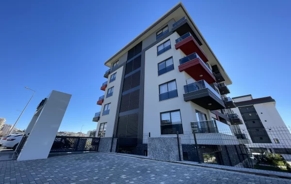 Bezugsfertige Duplex Wohnung mit perfekter Lage, nahe zum Meer in Alanya, Kestel