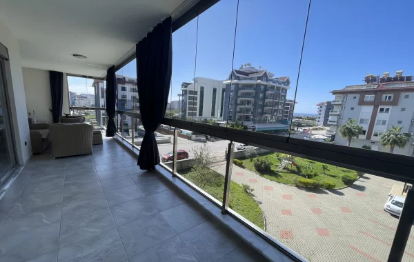 Modern-Living Resale Apartment with Sea View & Close to Beach in Kestel, Alanya